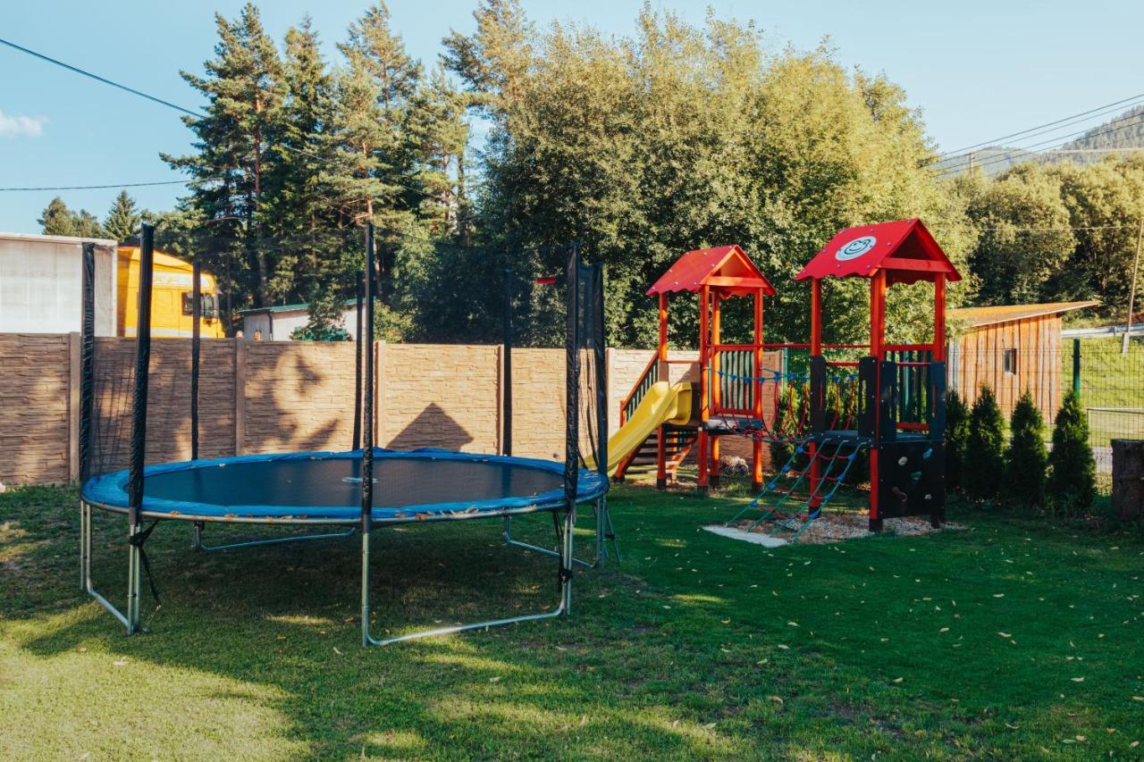 Penzion Larion Kralova Lehota Exterior photo