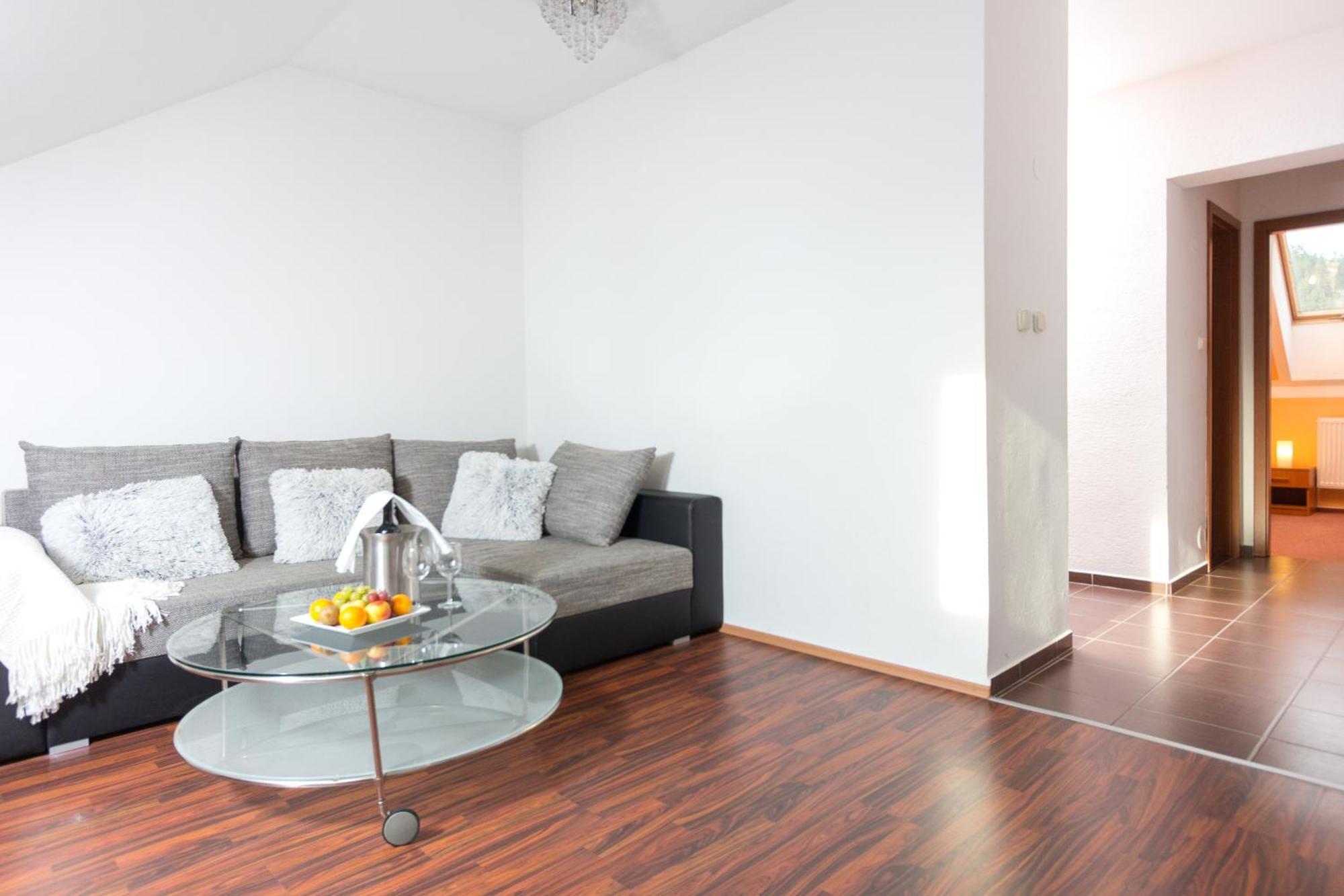 Penzion Larion Kralova Lehota Room photo